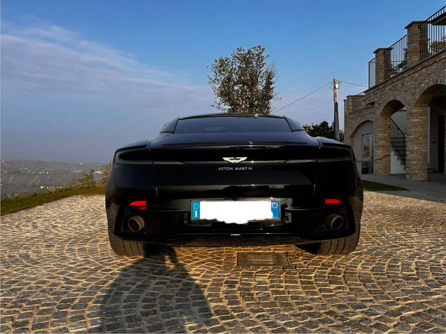 Aston Martin DB11 Coupé V8 - 2018 - Joinsteer - #4