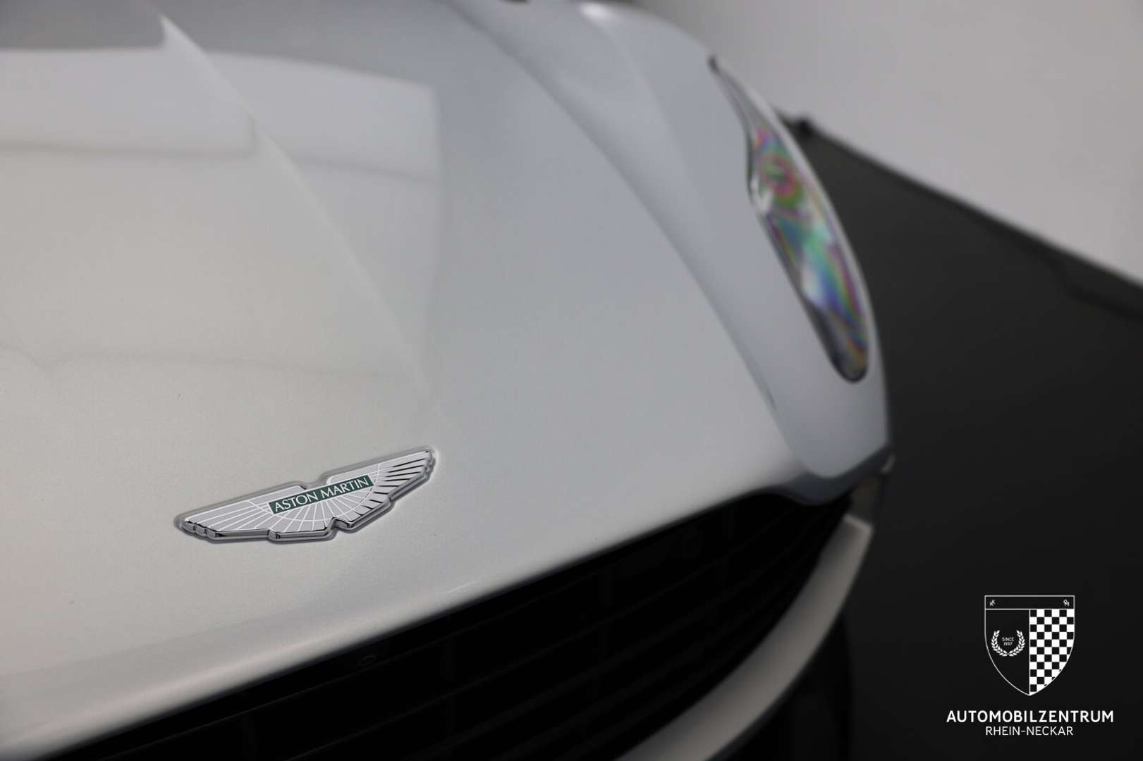 Aston Martin DB11 V8 BlackPack - 2019 - Joinsteer - #3