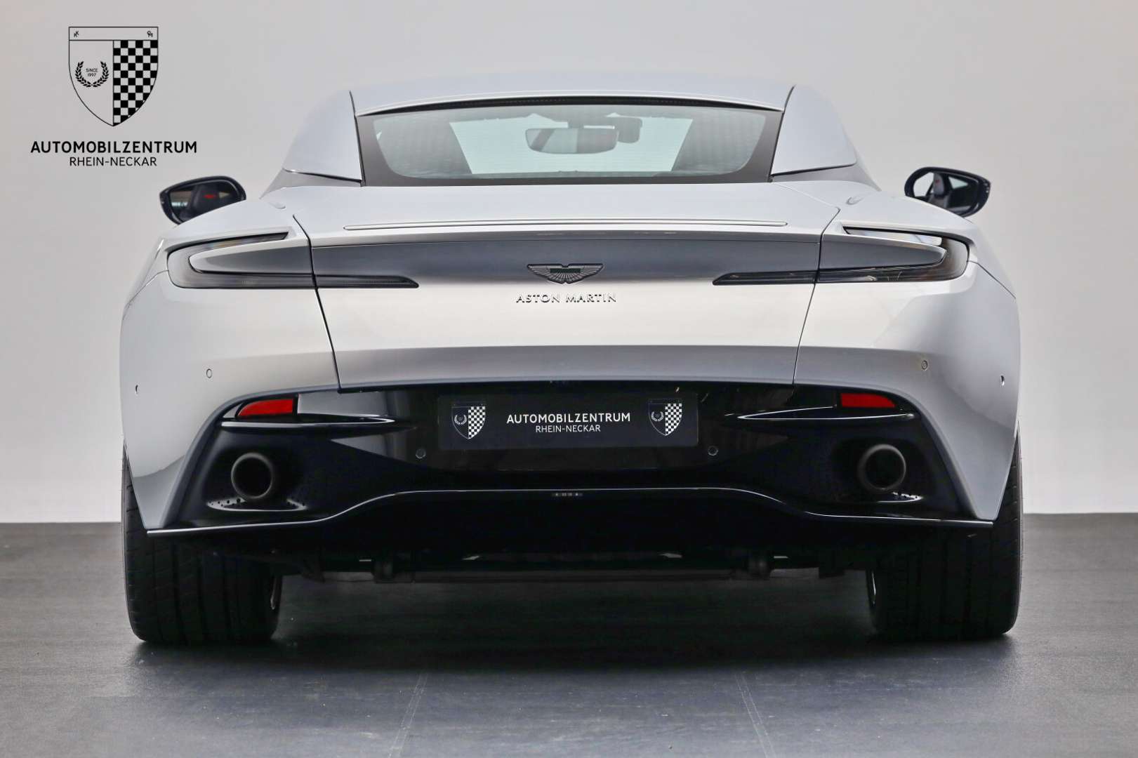 Aston Martin DB11 V8 BlackPack - 2019 - Joinsteer - #6
