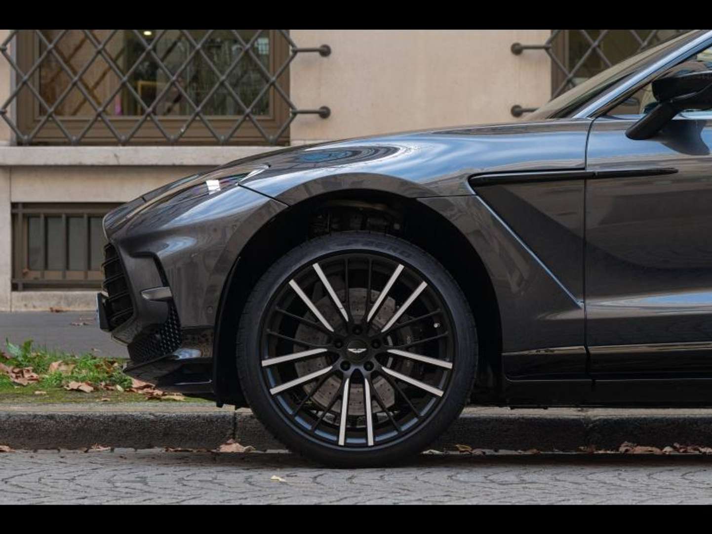 Aston Martin DBX 4.0 V8 Biturbo - 2023 - Joinsteer - #3