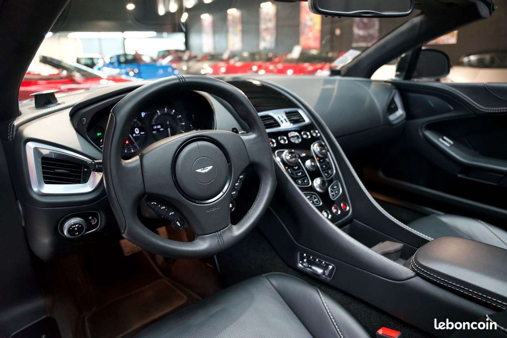 Aston Martin Vanquish Volante V12 6.0 - 2016 - Joinsteer - #10