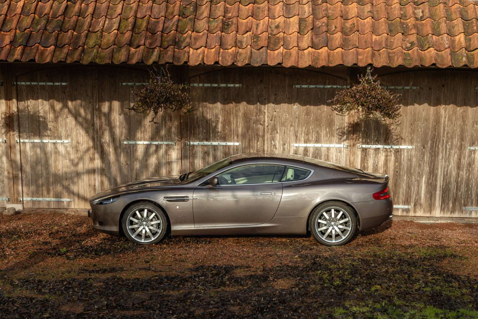 Aston Martin DB9 Coupe 5.9 V12 Touchtronic - 2007 - Joinsteer - #8