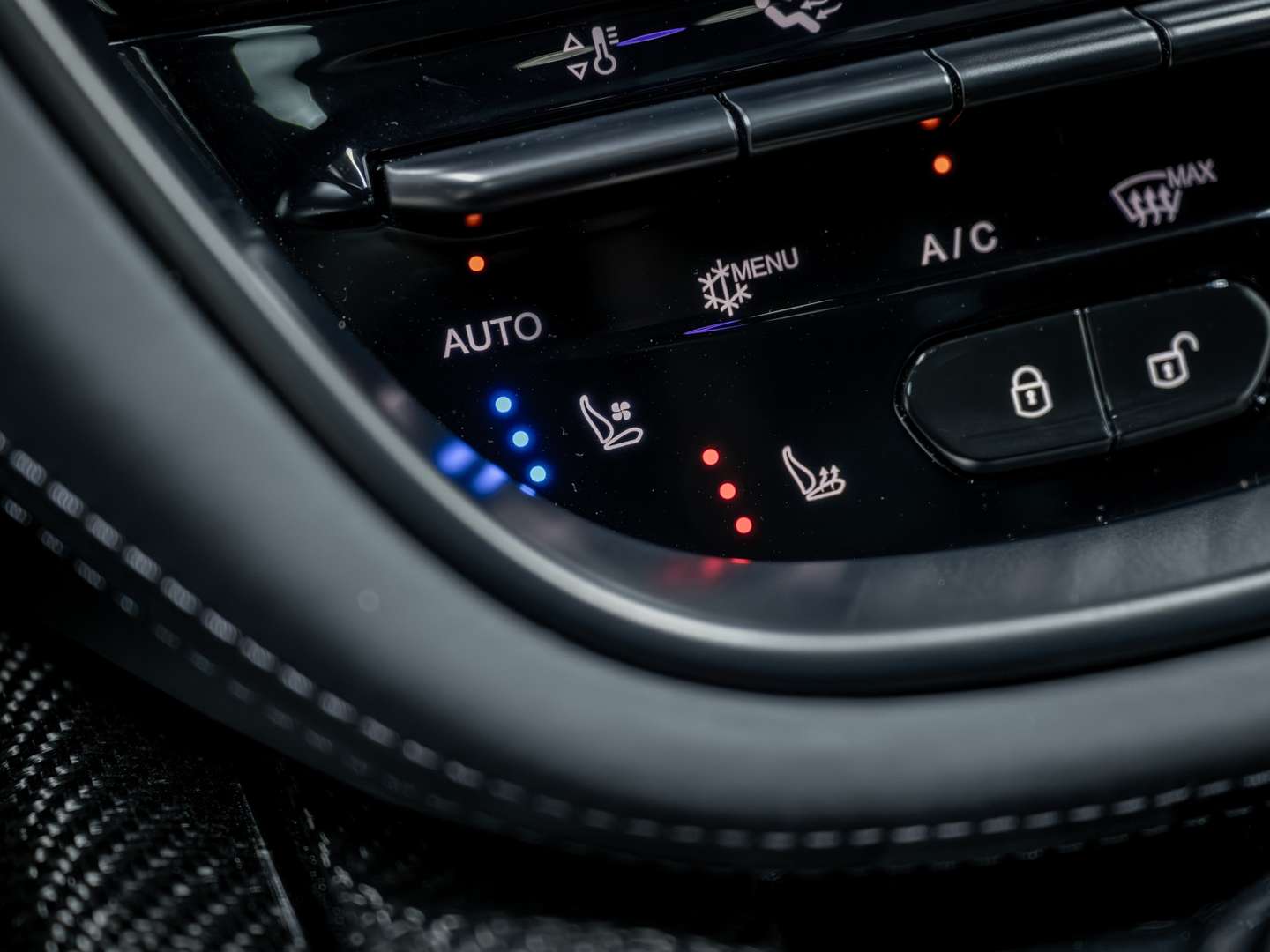 Aston Martin DBX 4.0 V8 707 Carbon - 2023 - Joinsteer - #22