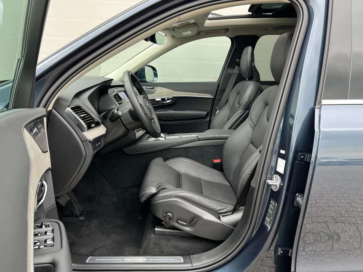 Volvo XC90 T8 Plus - 2024 - Joinsteer - #4