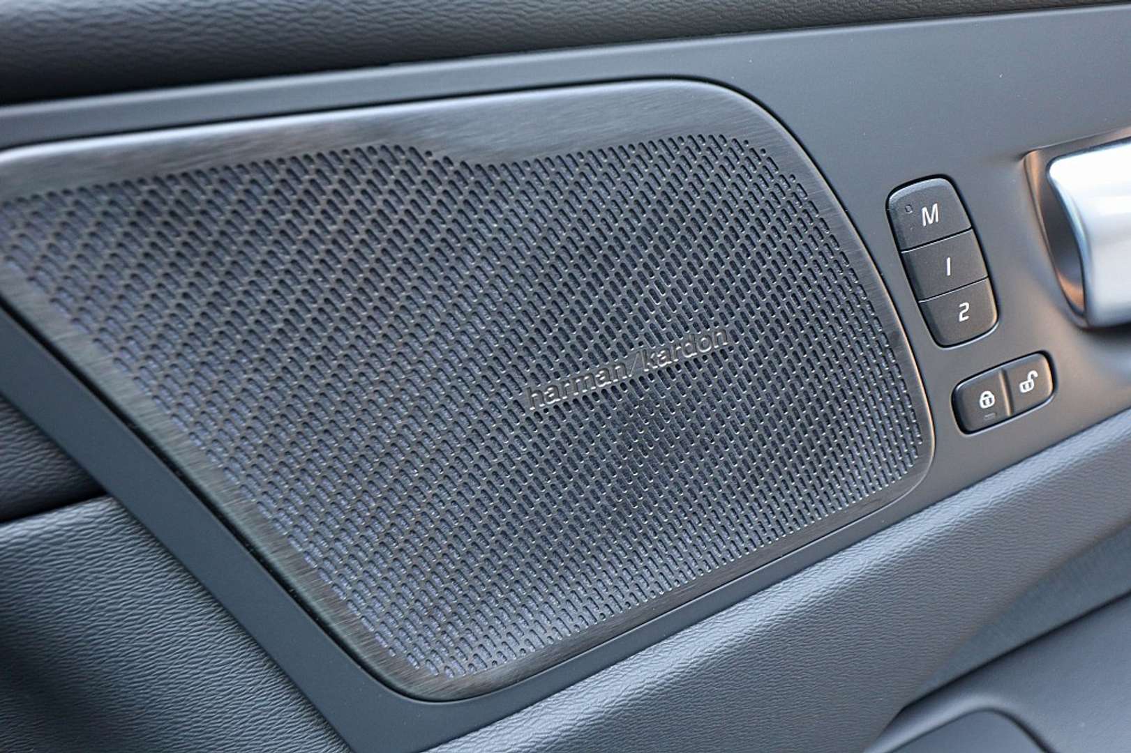 Volvo XC60 B4 Plus - 2023 - Joinsteer - #9