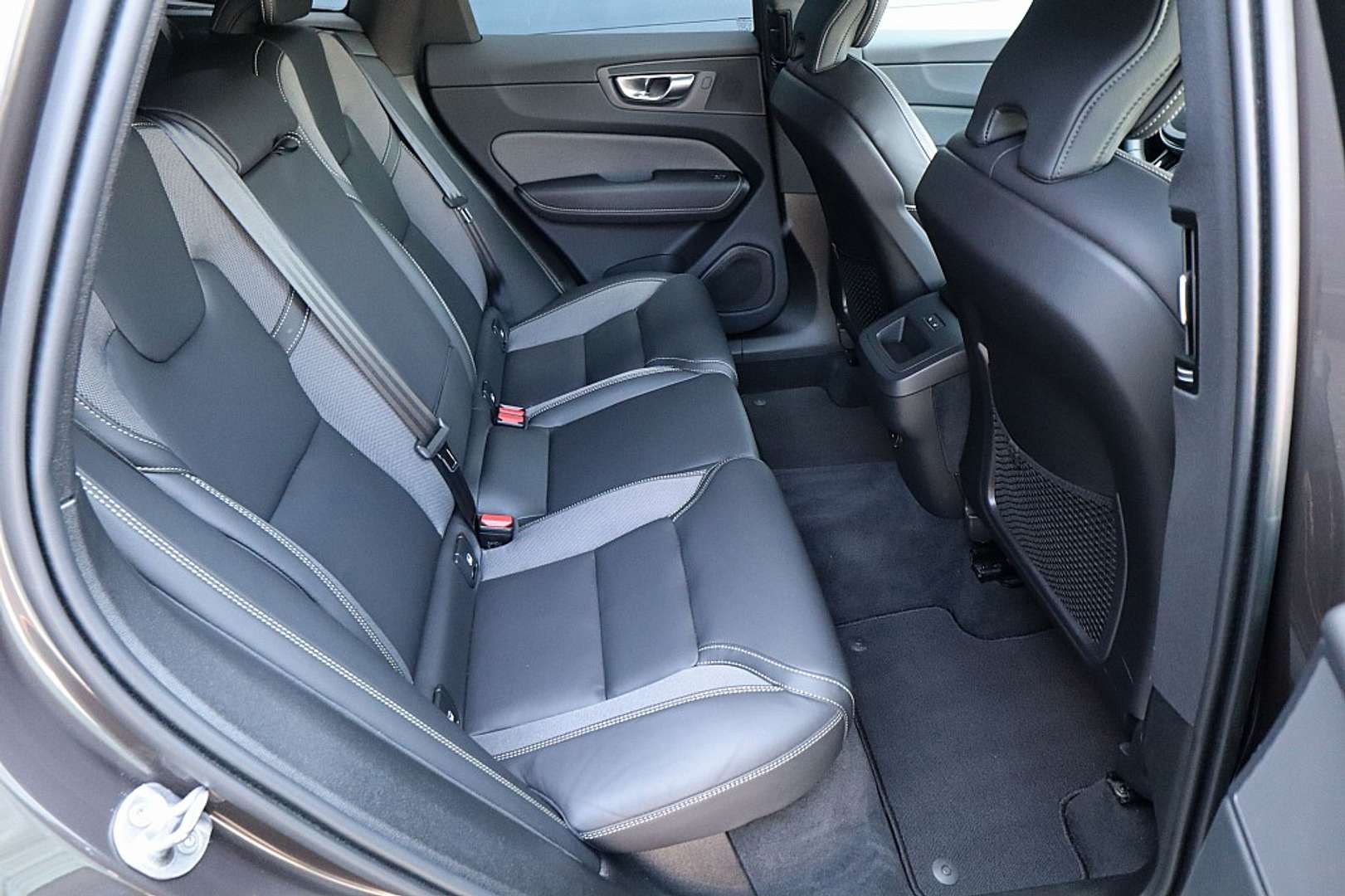 Volvo XC60 B4 Plus - 2023 - Joinsteer - #13