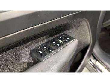 Volvo EX40 Recharge Core — photo 23