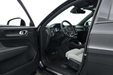 Volvo XC40 T5 Recharge Plus — photo 4