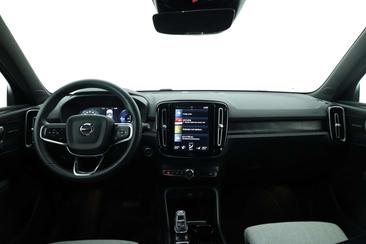 Volvo XC40 T5 Recharge Plus — photo 6