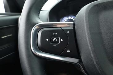 Volvo XC40 T5 Recharge Plus — photo 12