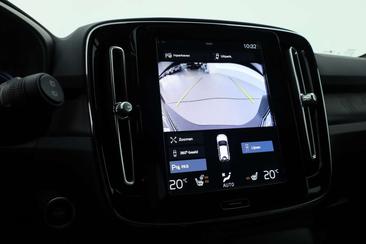 Volvo XC40 T5 Recharge Plus — photo 25
