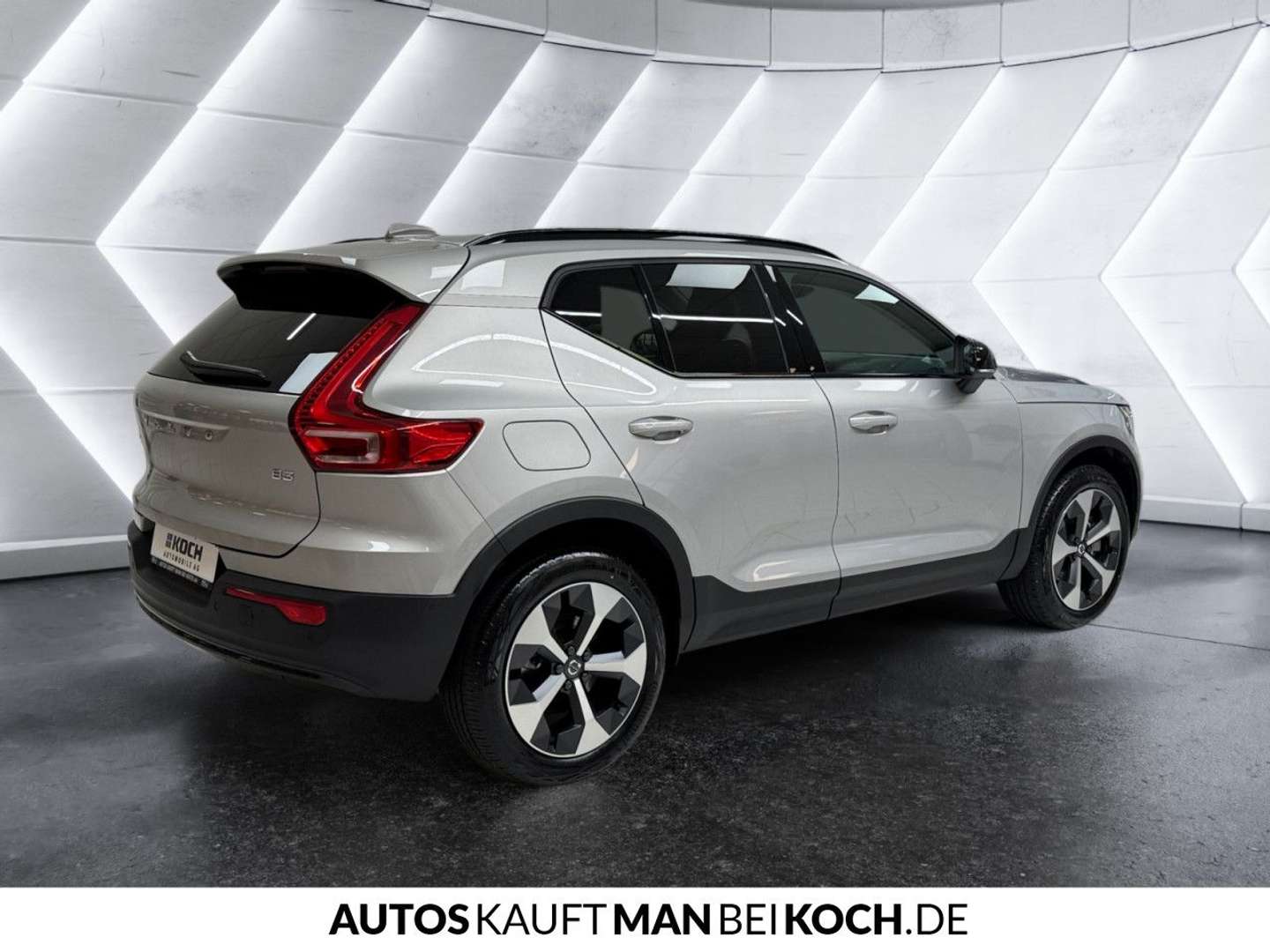 Volvo XC40 B3 - 2025 - Joinsteer - #3