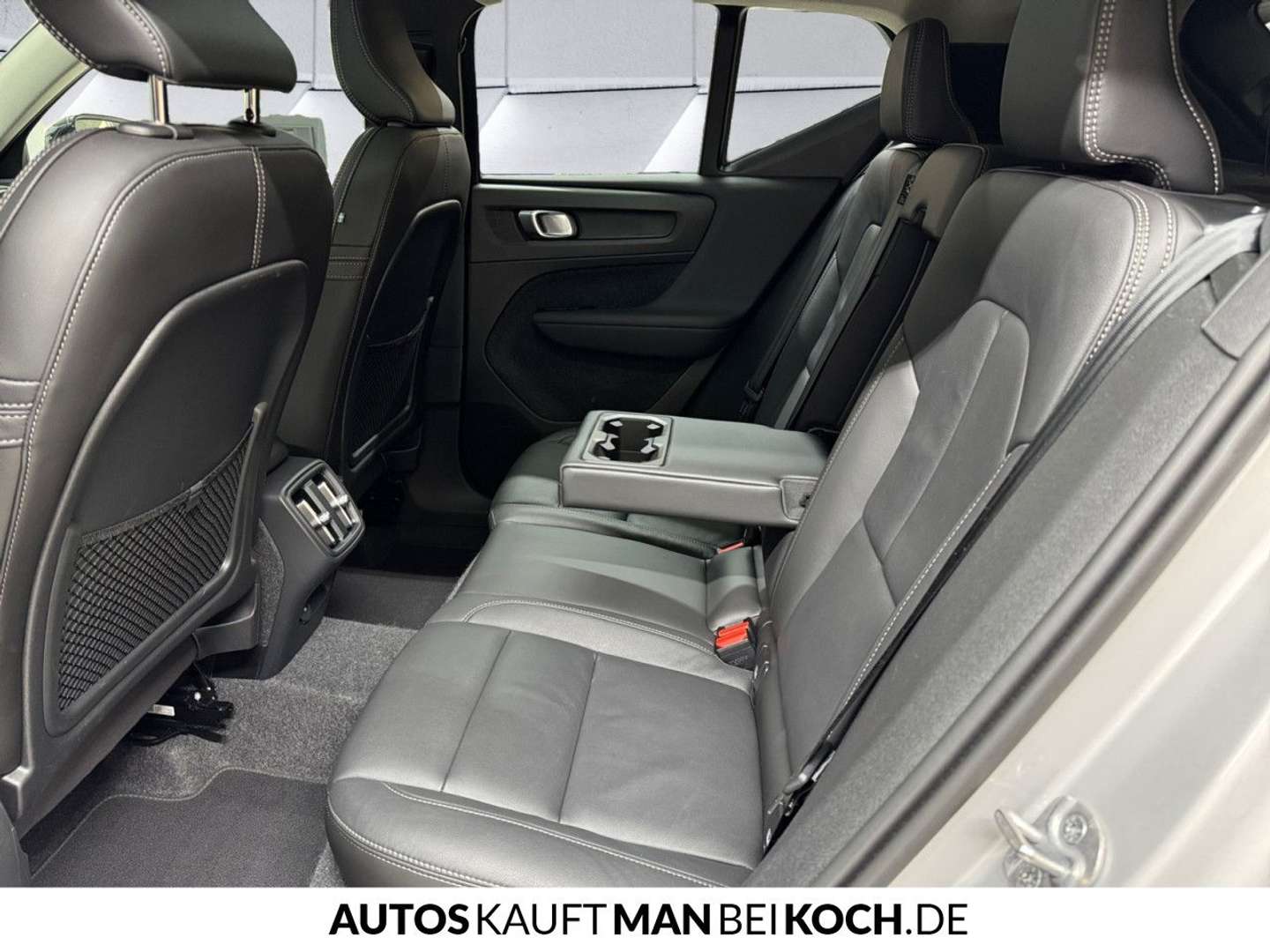 Volvo XC40 B3 - 2025 - Joinsteer - #6