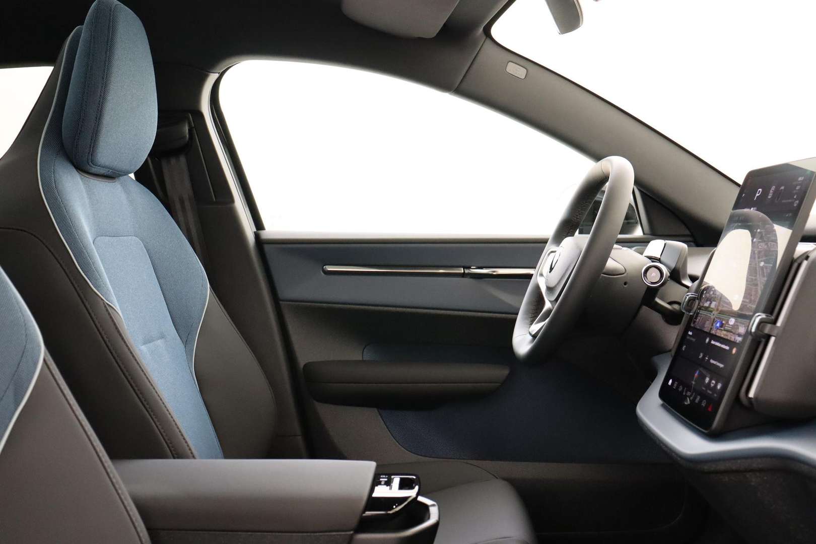 Volvo EX30 TWIN MOTOR PERFORMANCE - 2025 - Joinsteer - #7