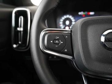 Volvo XC40 T5 Recharge Core — photo 7