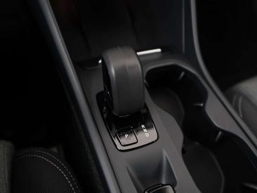 Volvo XC40 T5 Recharge Core — photo 10