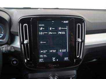 Volvo XC40 T5 Recharge Core — photo 21