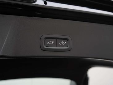 Volvo XC40 T5 Recharge Core — photo 27