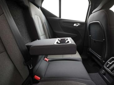 Volvo XC40 T5 Recharge Core — photo 29