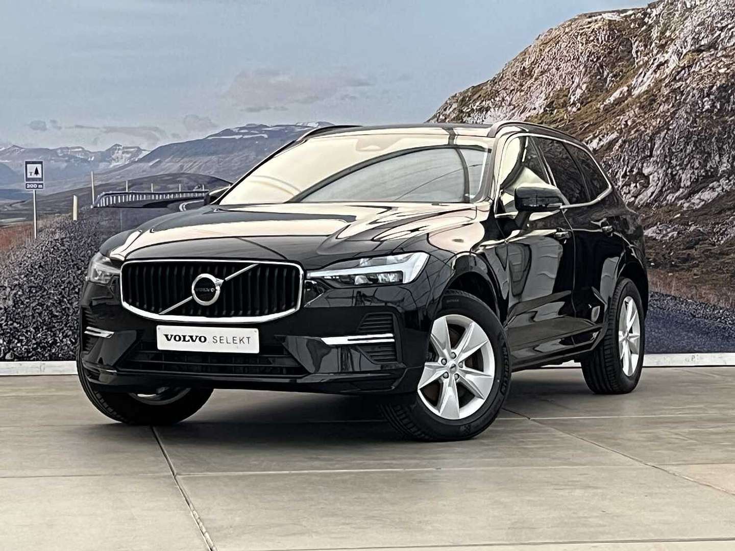 Volvo XC60 B4 Core - 2023 - Joinsteer - #1
