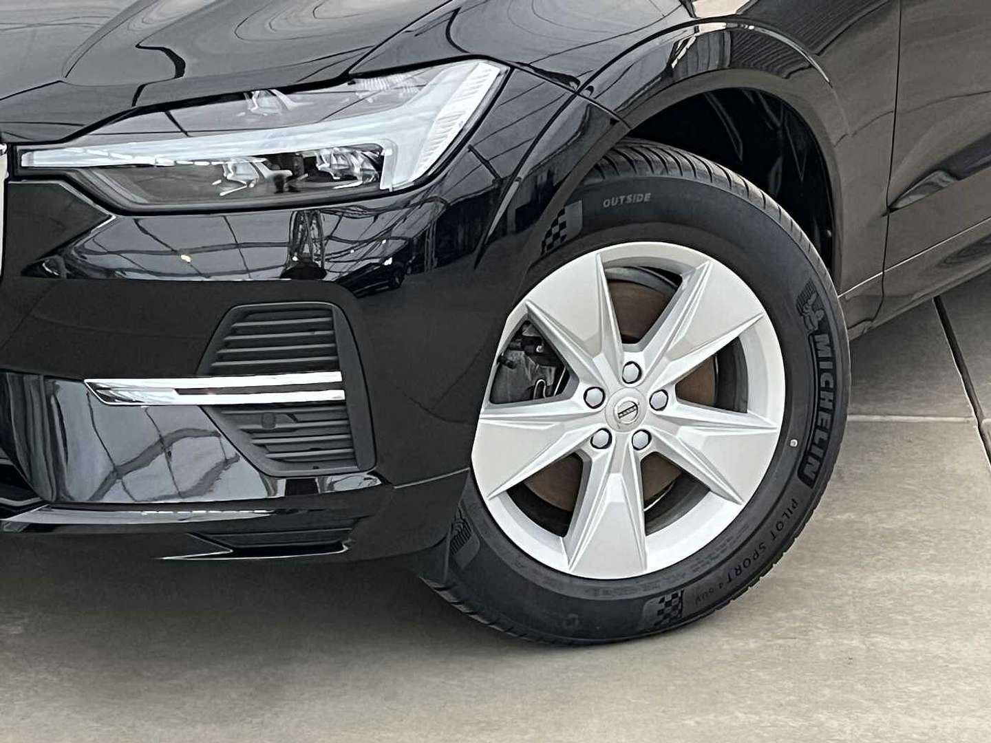 Volvo XC60 B4 Core - 2023 - Joinsteer - #4