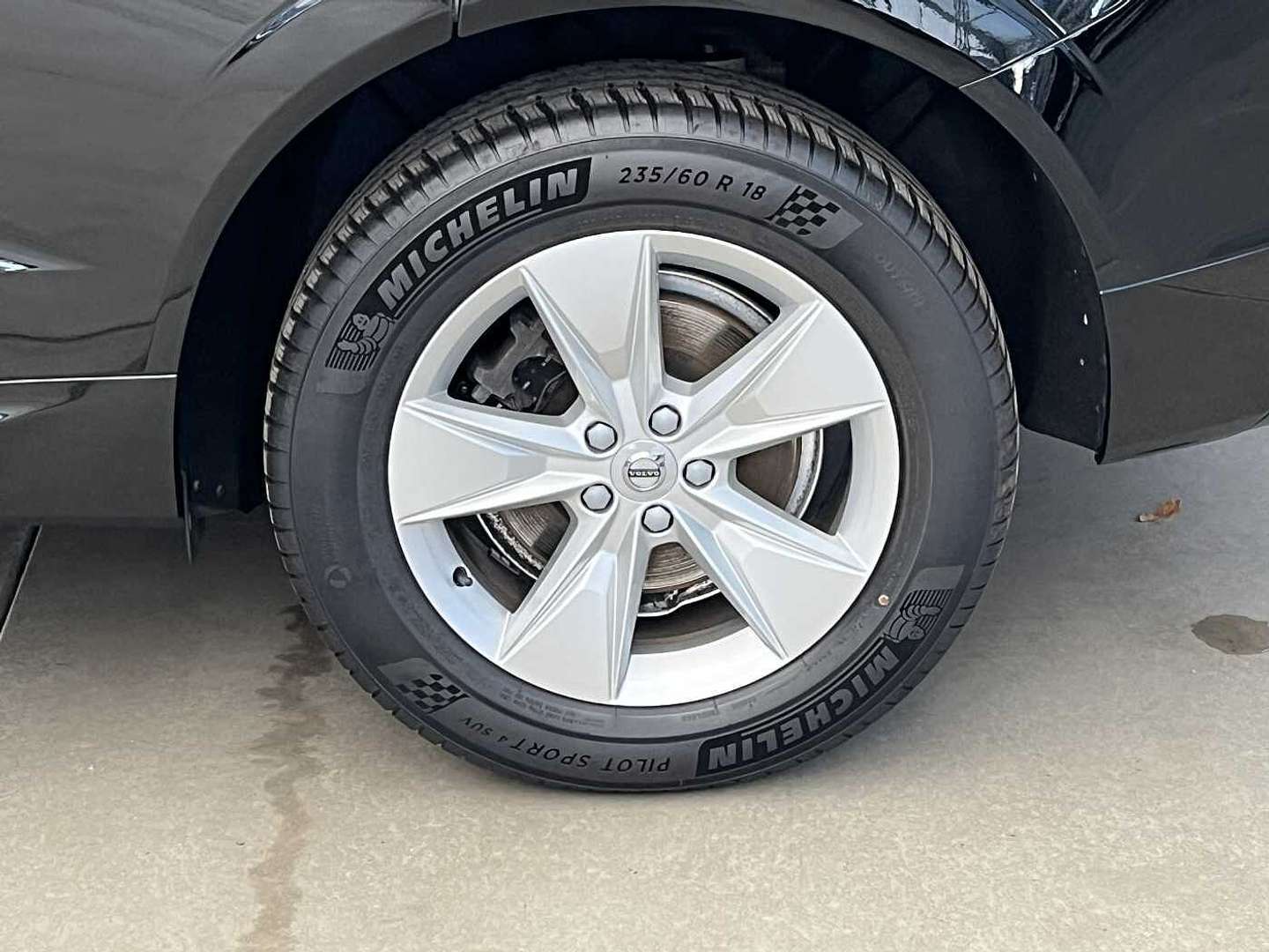 Volvo XC60 B4 Core - 2023 - Joinsteer - #5