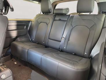 Land Rover Defender 90 S 3.0D I6 200 CV AWD Auto — photo 11