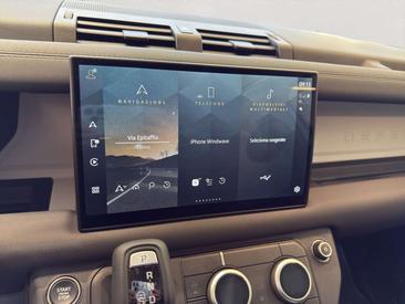 Land Rover Defender 90 S 3.0D I6 200 CV AWD Auto — photo 22