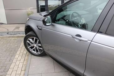 Land Rover Discovery Sport P270e Dynamic SE | Pano | Cold Climate | Meridian — photo 12