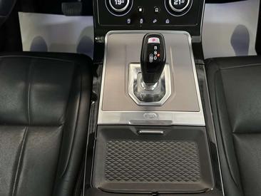 Land Rover Range Rover Evoque 2.0D MHEV SE AWD Aut. — photo 27