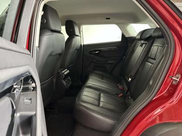Land Rover Range Rover Evoque 2.0D MHEV SE AWD Aut. — photo 31
