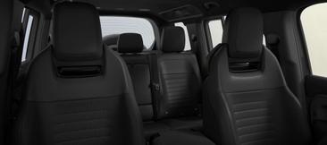 Land Rover Defender 110 26MY P635 OCTA AWD Auto — photo 5