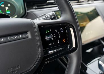 Land Rover Range Rover Sport Autobiography P550e — photo 26