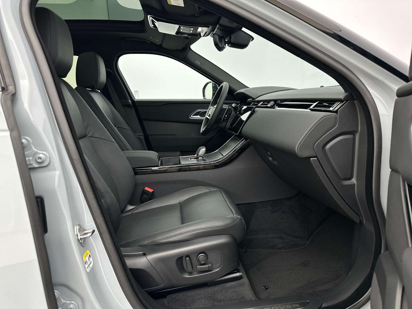 Land Rover Range Rover Velar Dynamic SE P400e - 2025 - Joinsteer - #3