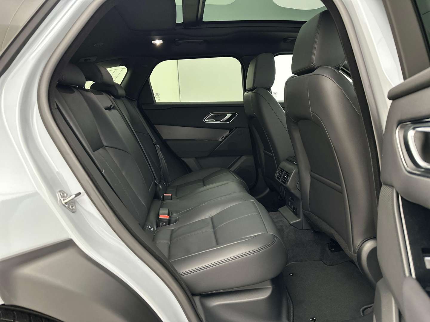Land Rover Range Rover Velar Dynamic SE P400e - 2025 - Joinsteer - #5