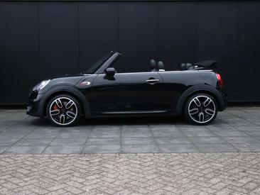 Mini Cabrio Chili John Cooper Works — photo 2