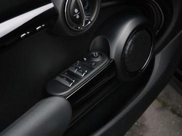 Mini Cabrio Chili John Cooper Works — photo 16