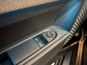 Mini Cooper Favoured Cooper — photo 5