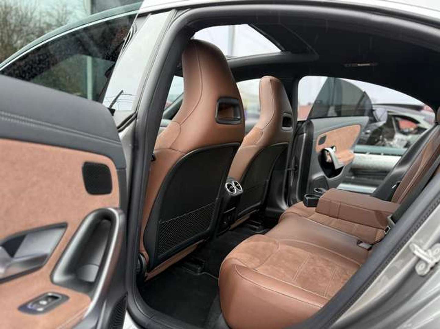 Mercedes CLA 180 AMG Line - 2025 - Joinsteer - #13