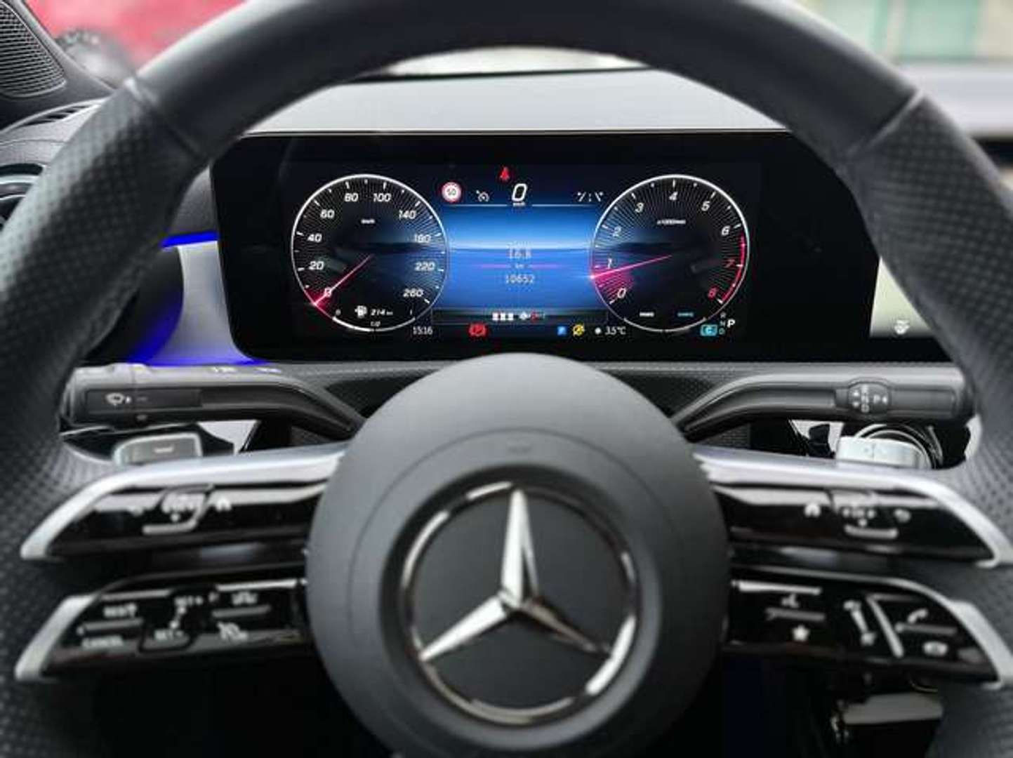 Mercedes CLA 180 AMG Line - 2025 - Joinsteer - #24