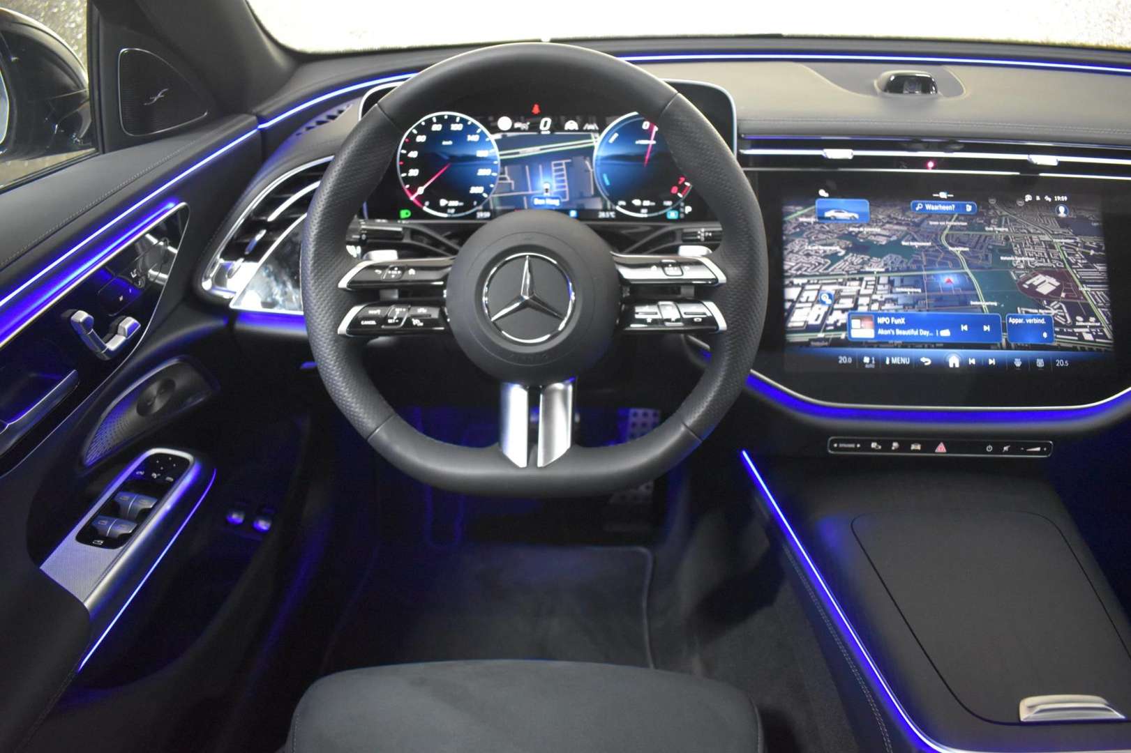 Mercedes Classe E 300 AMG Line - 2025 - Joinsteer - #2