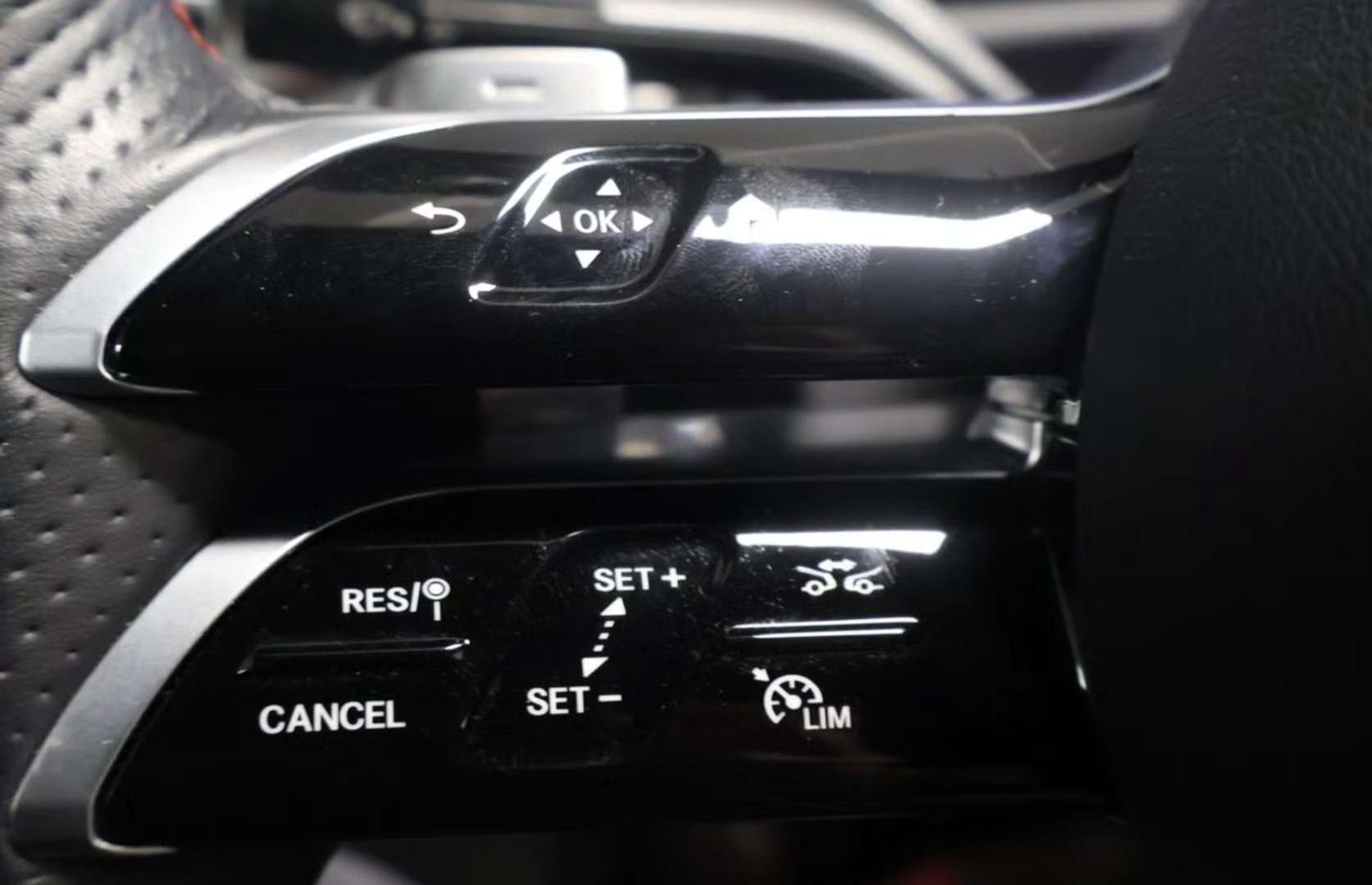 Mercedes CLA 200 AMG Line - 2024 - Joinsteer - #18