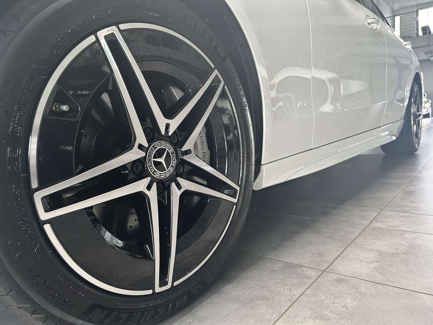 Mercedes Classe C 300 E 300 AMG Line - 2024 - Joinsteer - #15