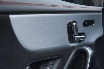 Mercedes CLA 45 AMG 45 — photo 10