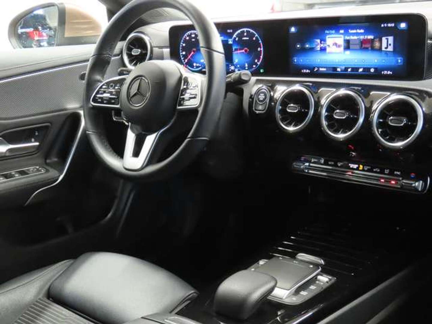 Mercedes CLA Shooting Break 180 Luxury - 2021 - Joinsteer - #8