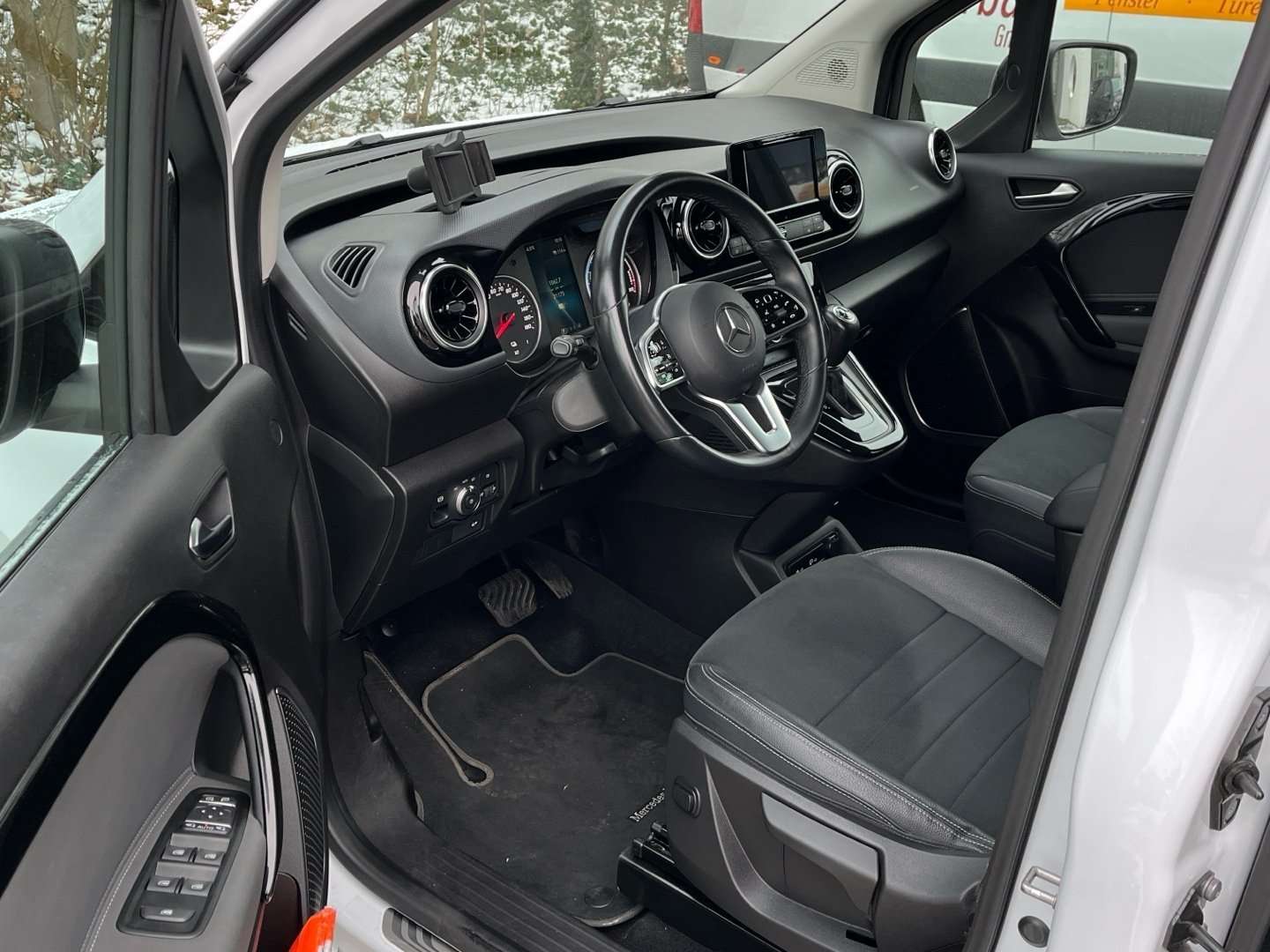 Mercedes EQT - 2024 - Joinsteer - #11