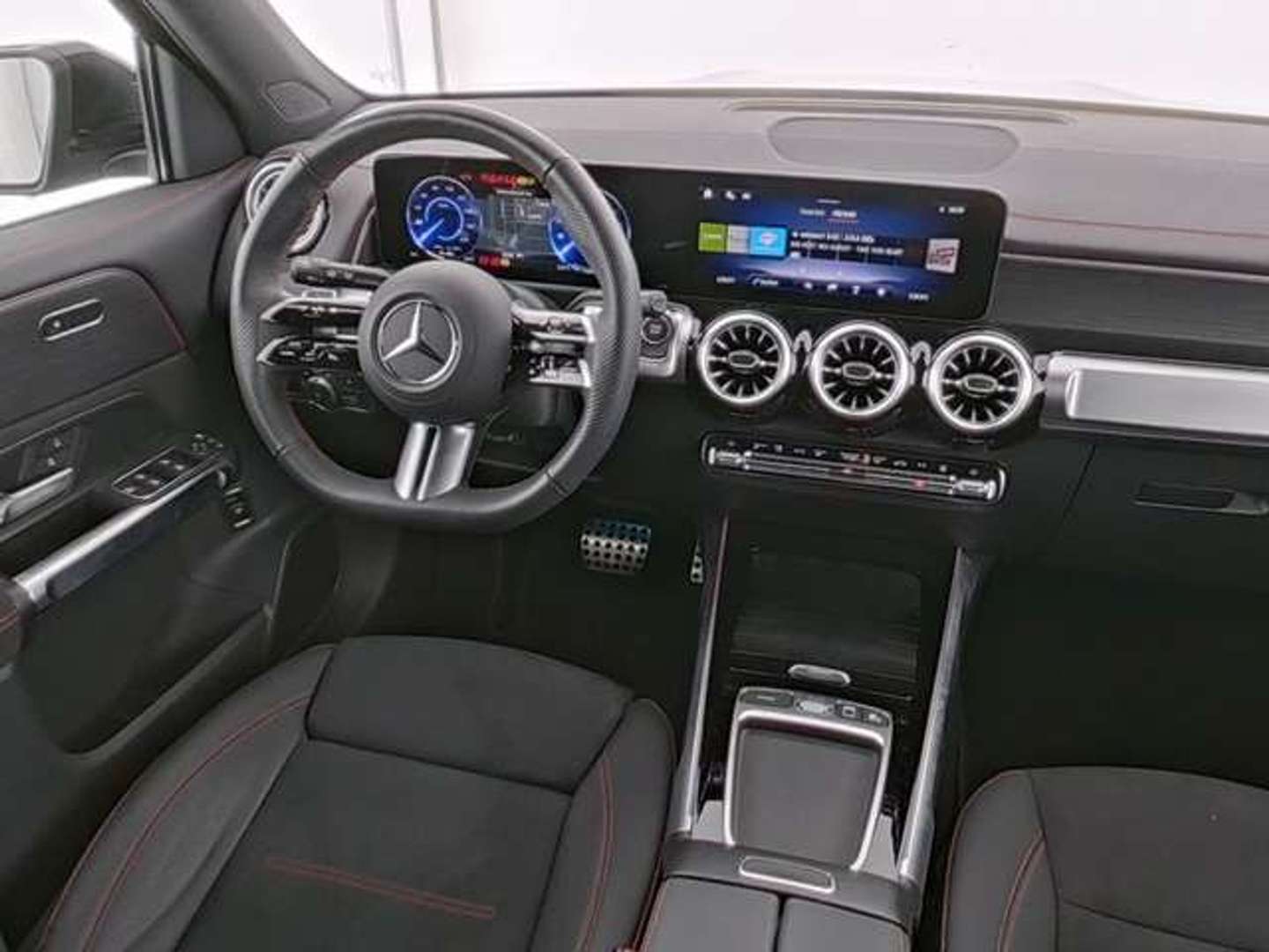 Mercedes EQB 300 Night Edition - 2024 - Joinsteer - #4