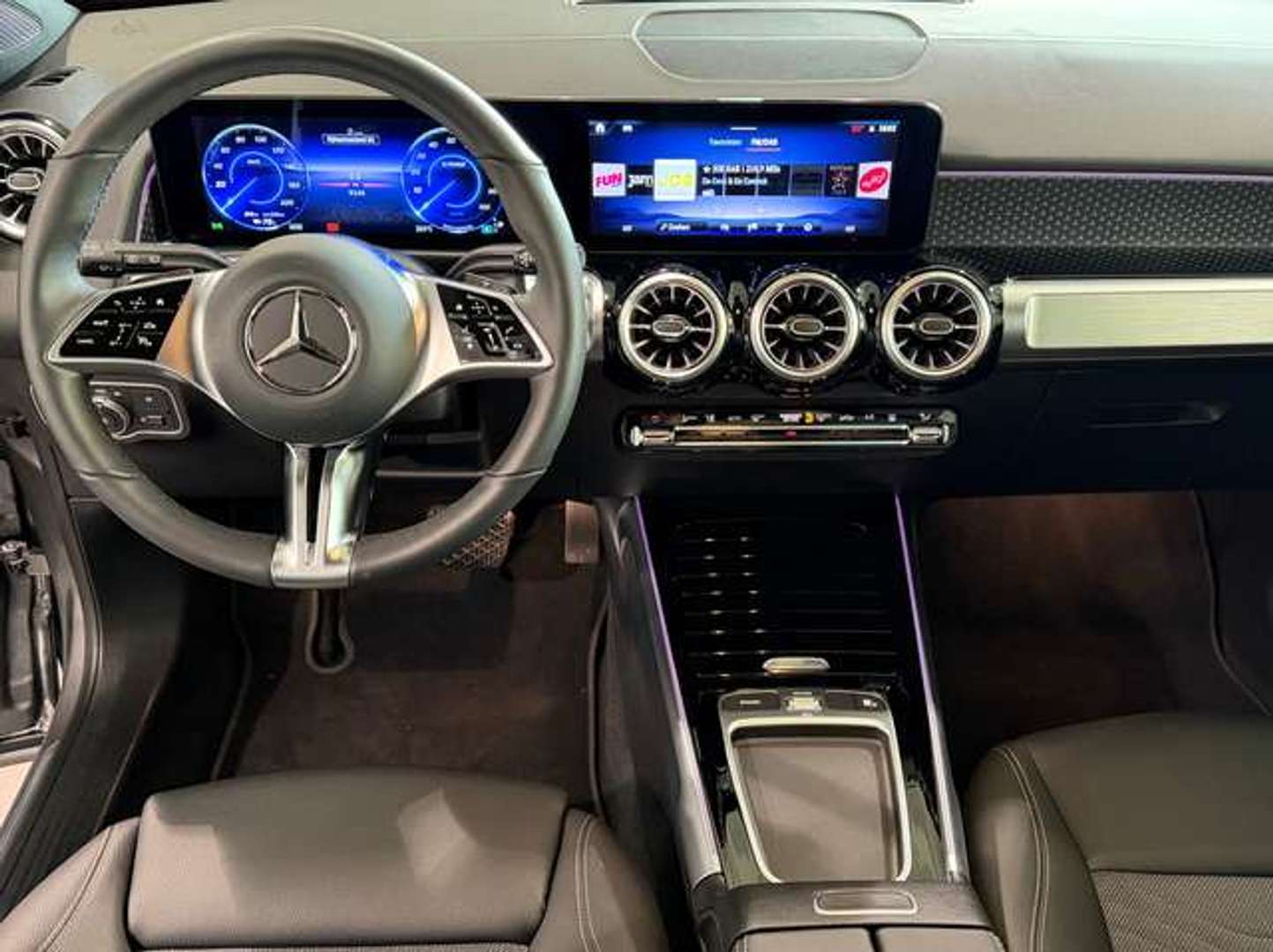 Mercedes EQB 300 Progressive - 2024 - Joinsteer - #9