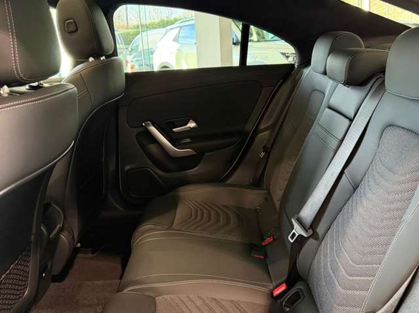 Mercedes CLA 180 Night Edition - 2024 - Joinsteer - #9