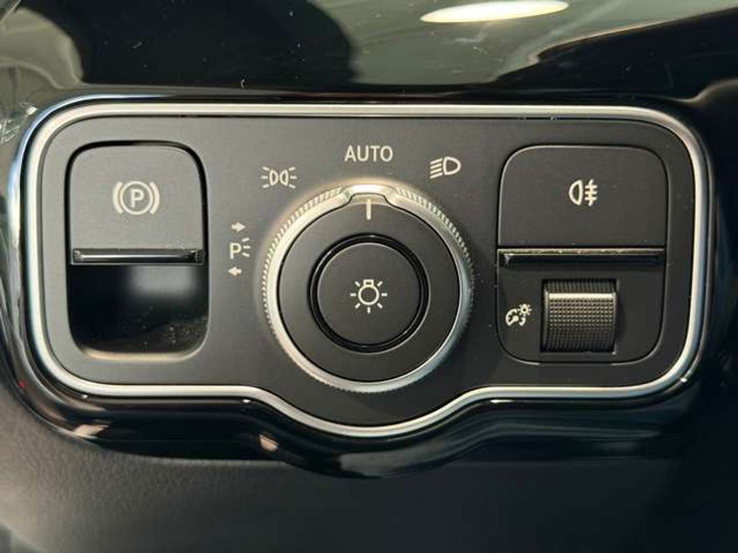 Mercedes CLA 180 Night Edition - 2024 - Joinsteer - #24